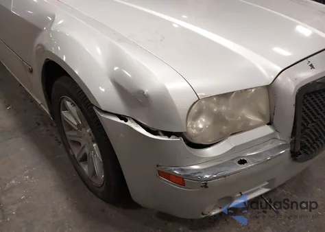 2005 Chrysler 300C from USA, damaged, VIN 2C3AA63H15H632602